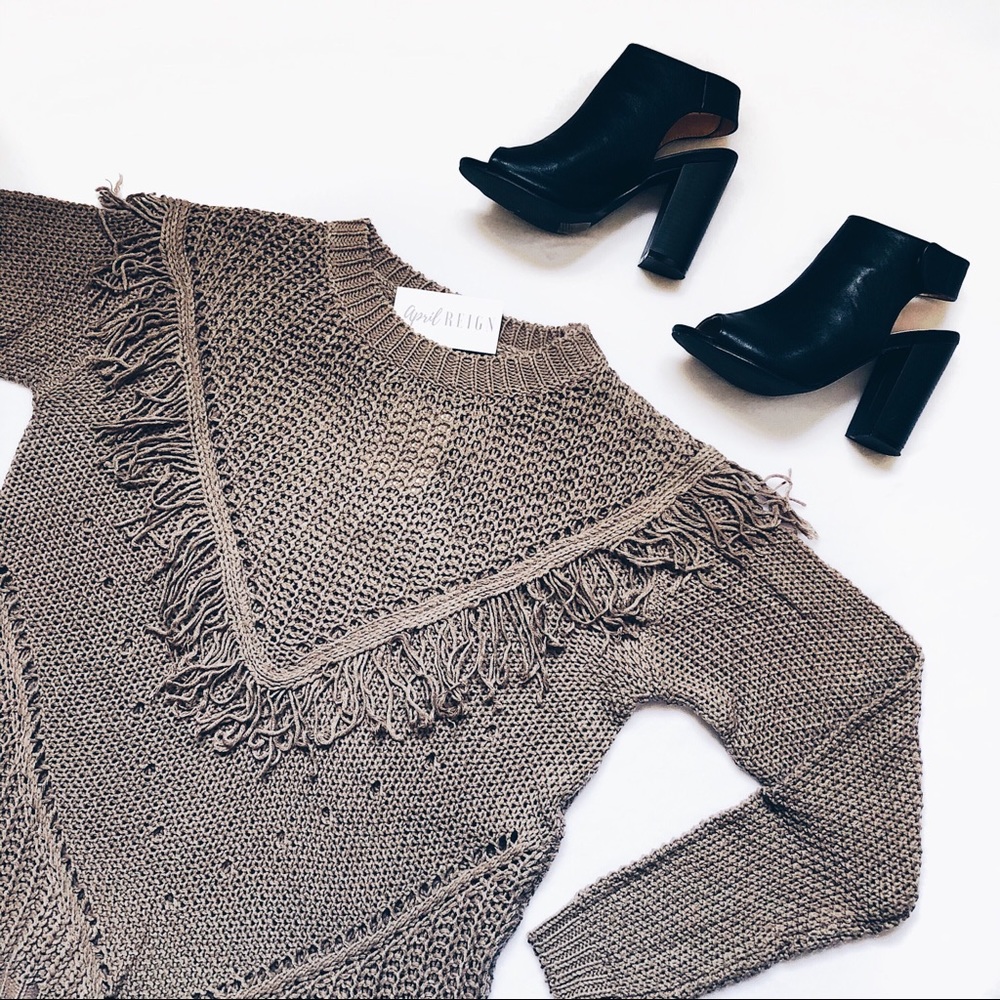 Stacie Fringe Knit - Picture 2 of 5
